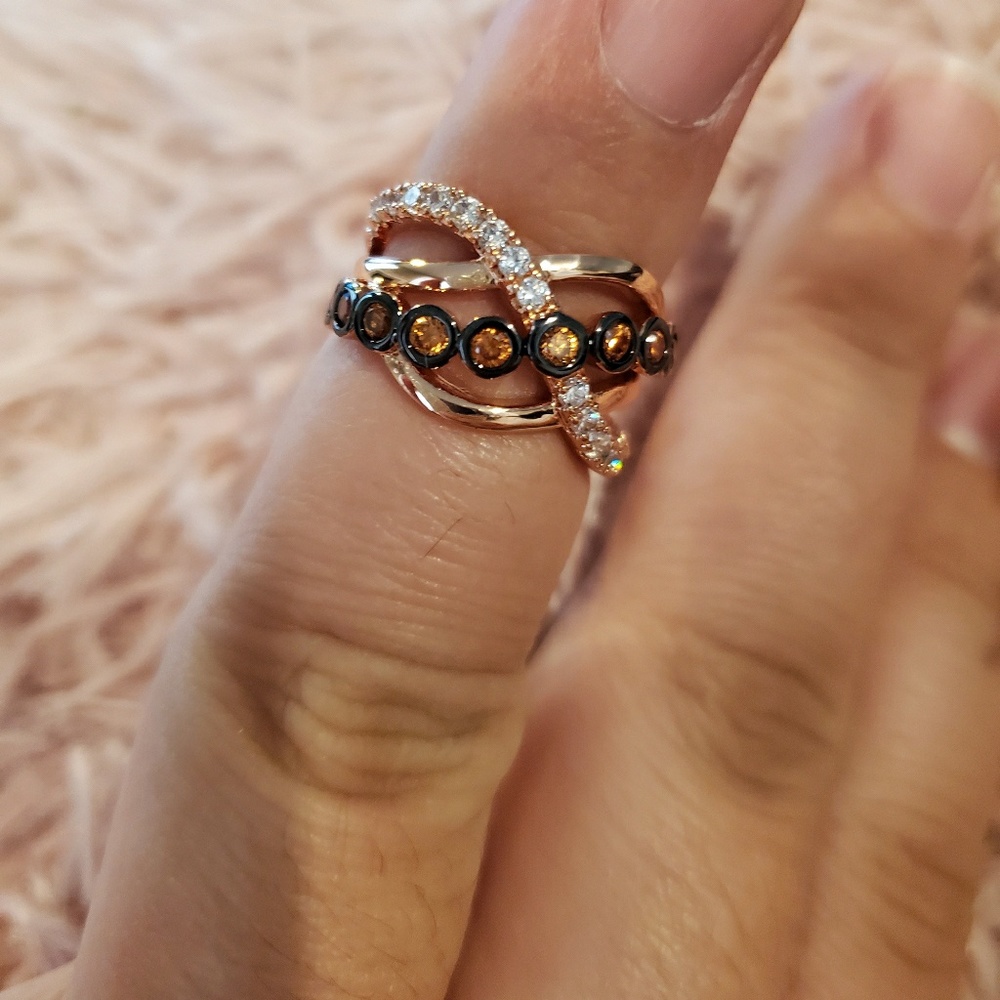 18k Rose gold plated braided statement ring - Picture 3 of 4